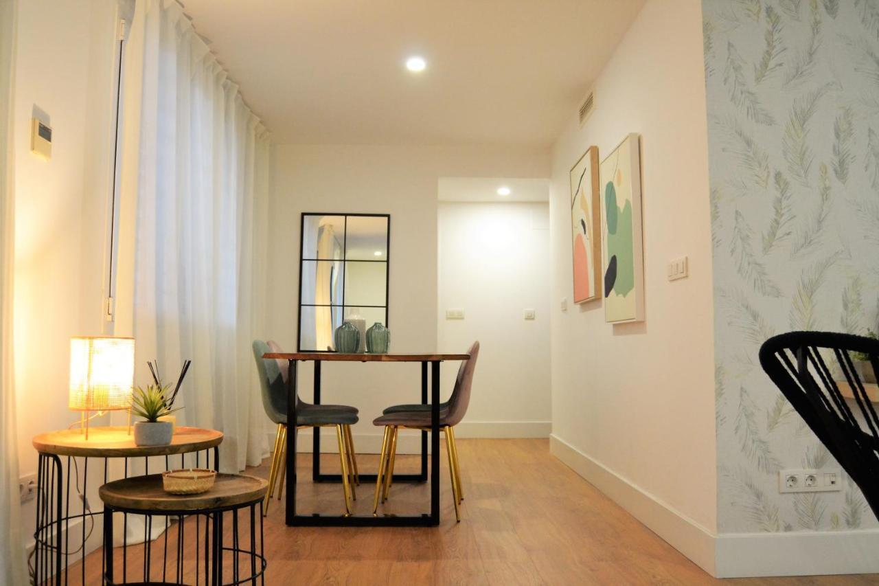 Апартаменты Acogedor Apartamento Junto Al Museo Picasso Малага Экстерьер фото