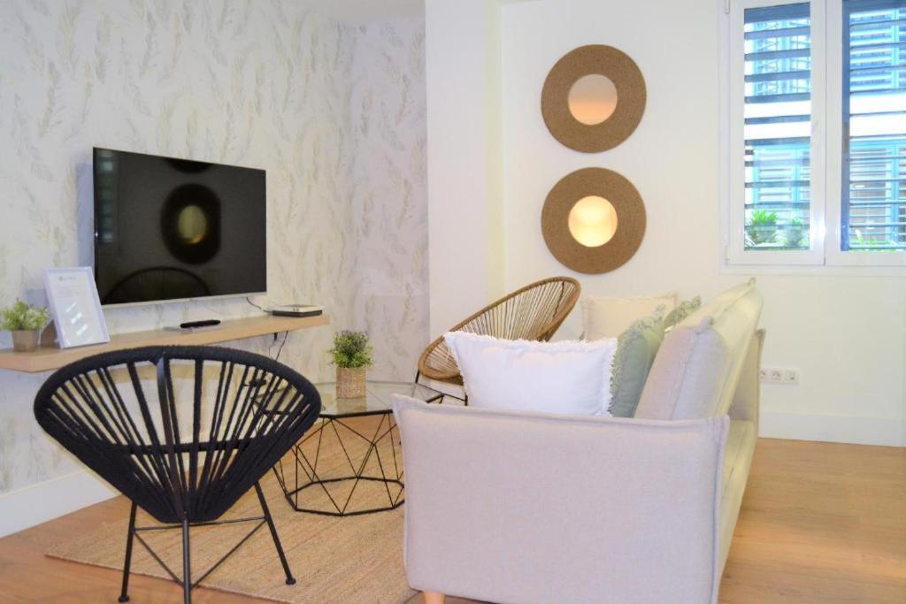 Апартаменты Acogedor Apartamento Junto Al Museo Picasso Малага Экстерьер фото
